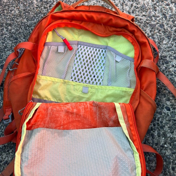 patagonia - black hole duffel 55 liter Black ginger cat Colors:Black/Checkerboard Rubber Produced in a Fair The North Face Women's